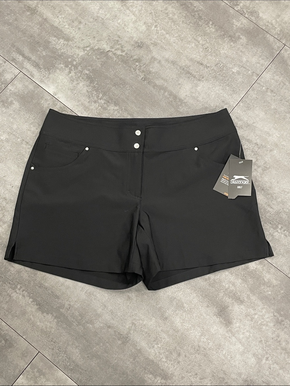 NWT size 10, women’s Slazenger tech 5 inch golf short black